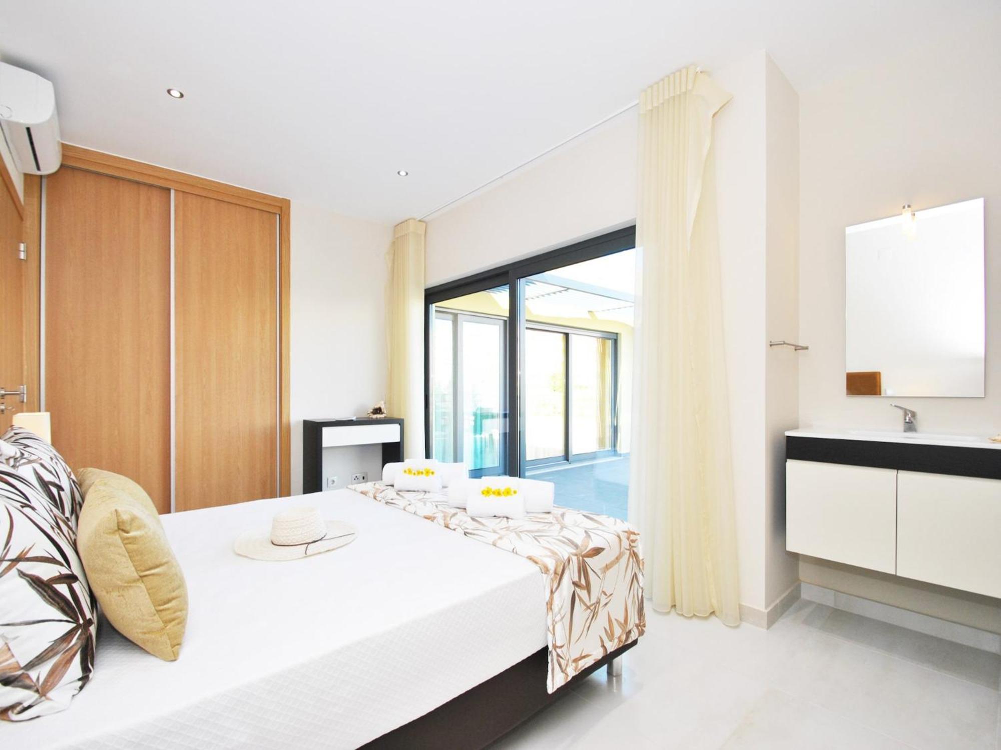 Villa Bahamas Coastal Retreat Armação de Pêra 外观 照片